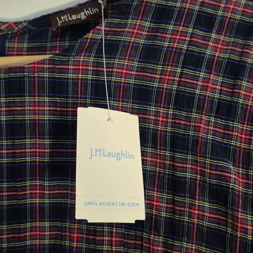 Plaid Women's Blouse - Black and Red - Picture 8 of 8